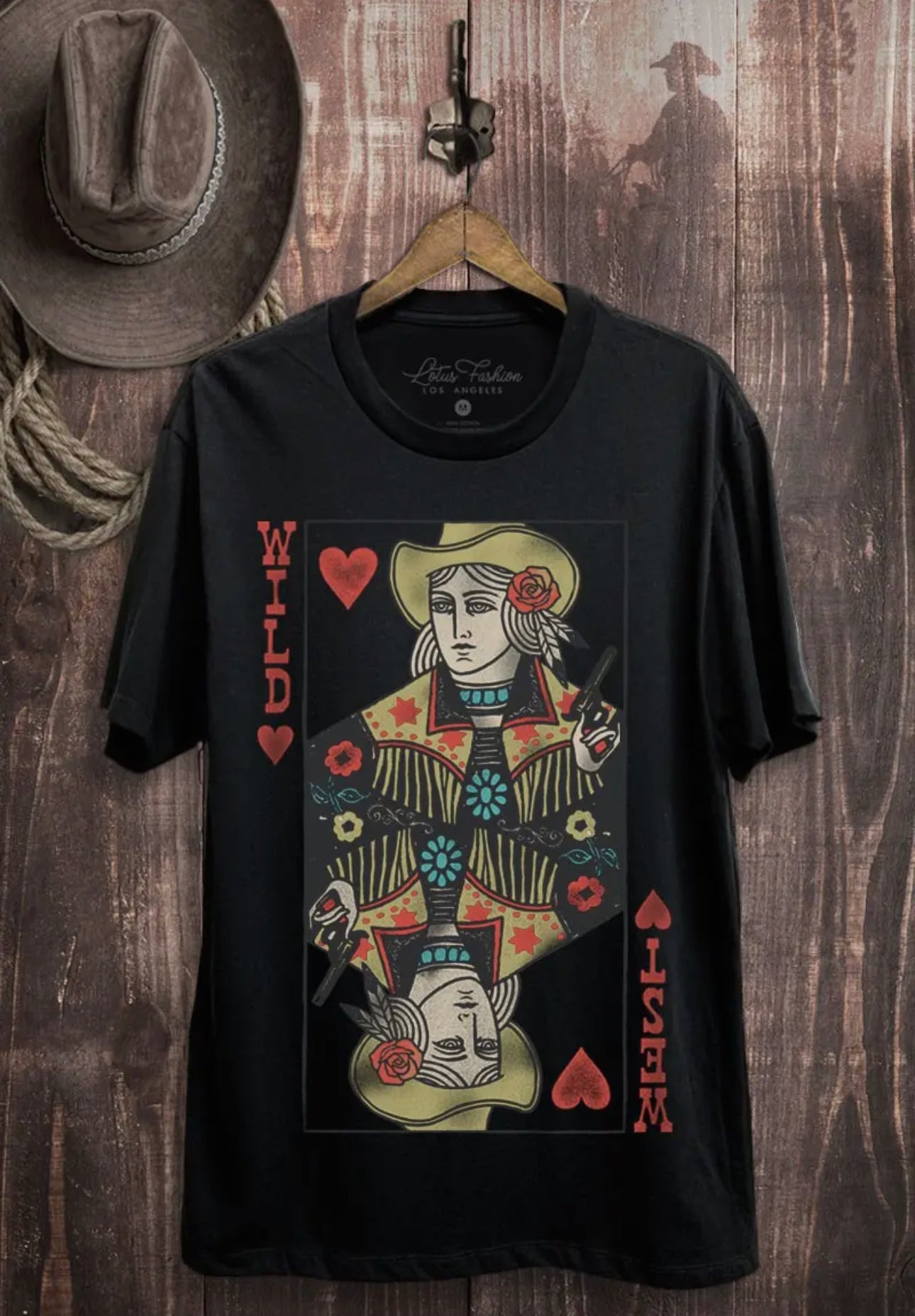 Queen of Hearts Tee - Black