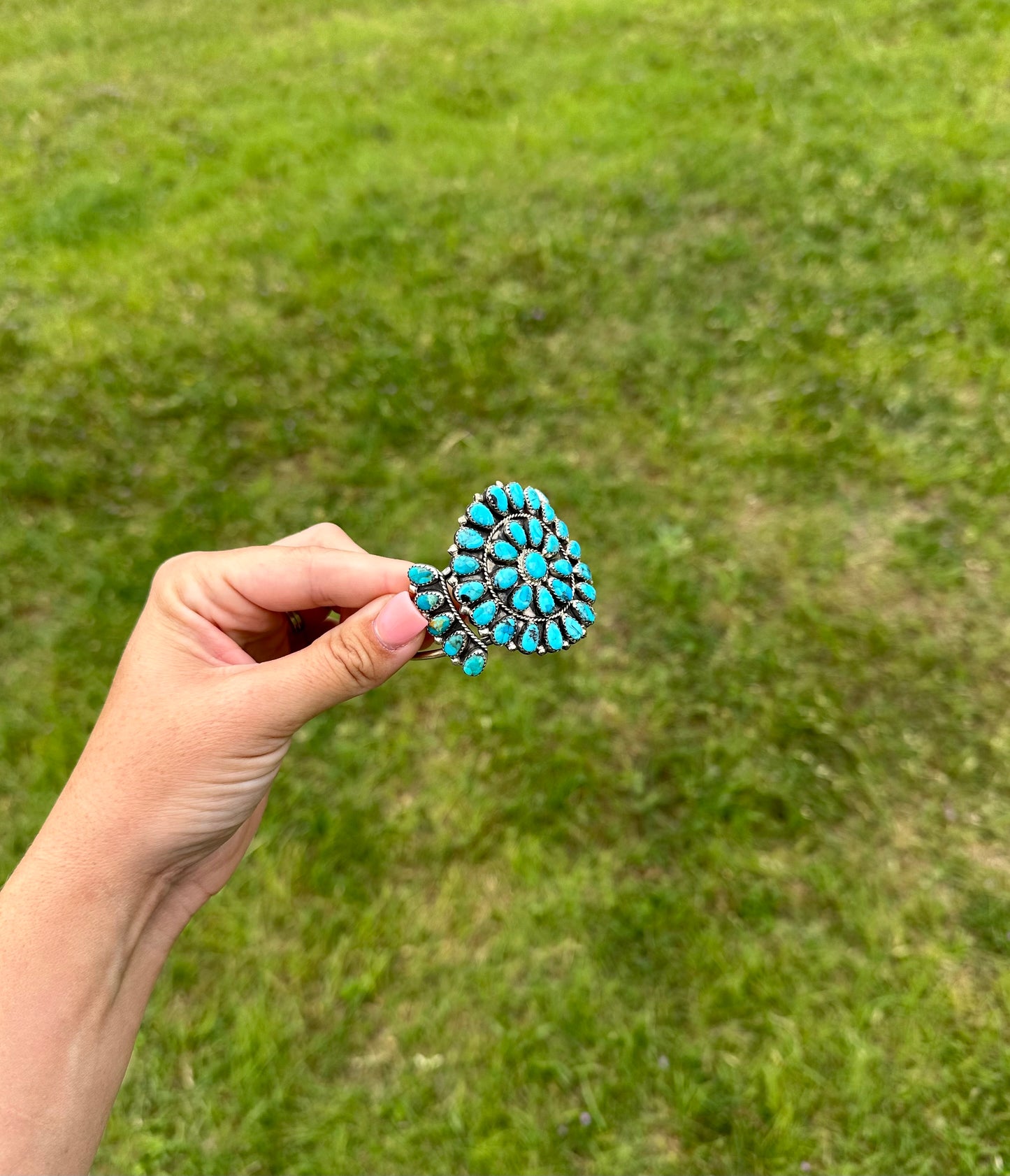 Large Cluster Cuff