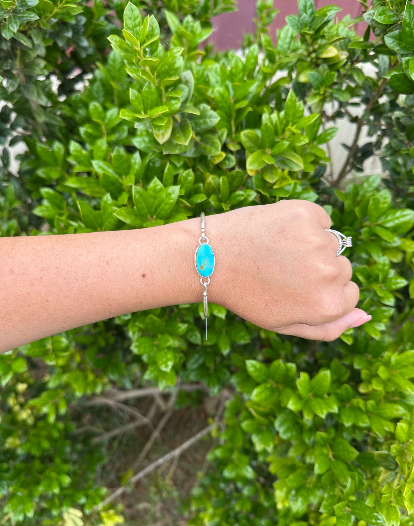King's Manassa Single Stone Bracelet
