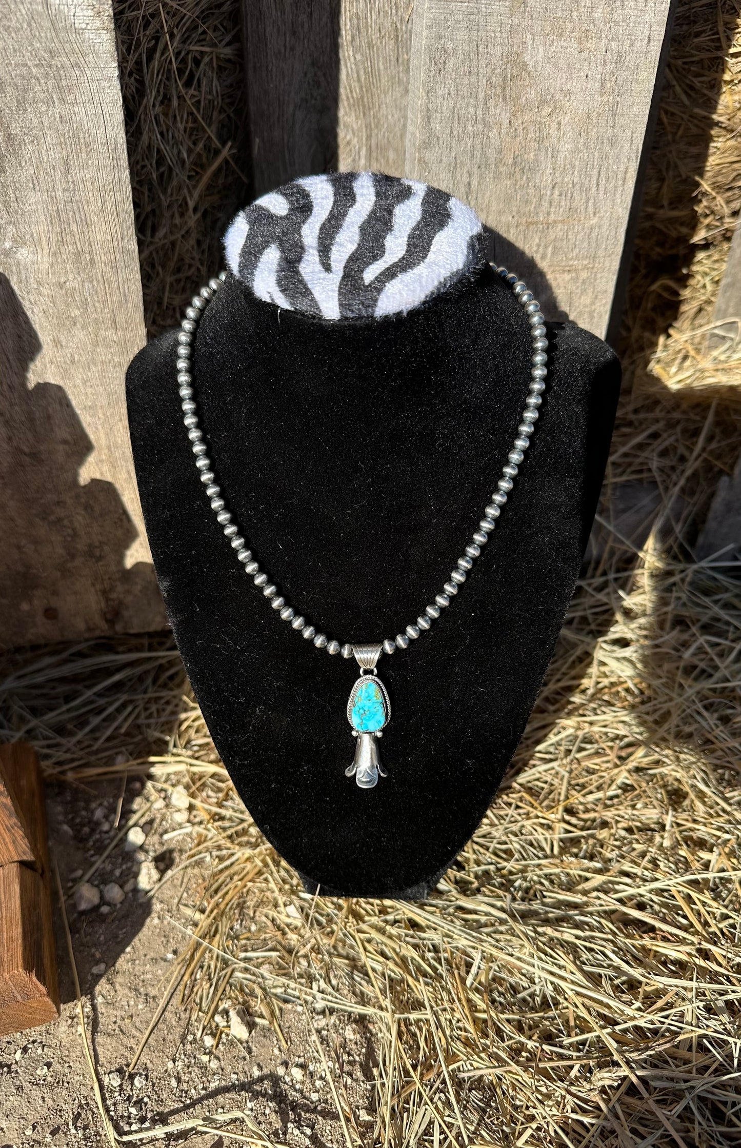 V. Batone Pendant + Pearl Set